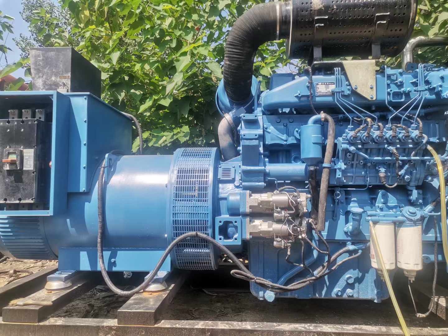 昭苏详细说明降低 800kW 柴油发电机输出电流波动的方法