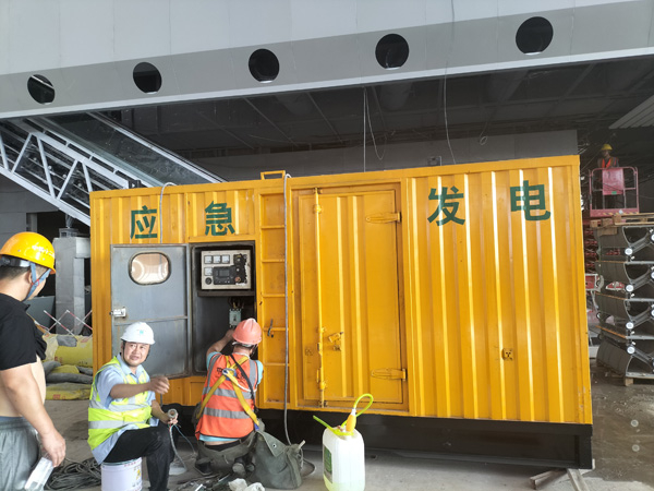 昭苏怎样判断空气滤清器是否需要更换？